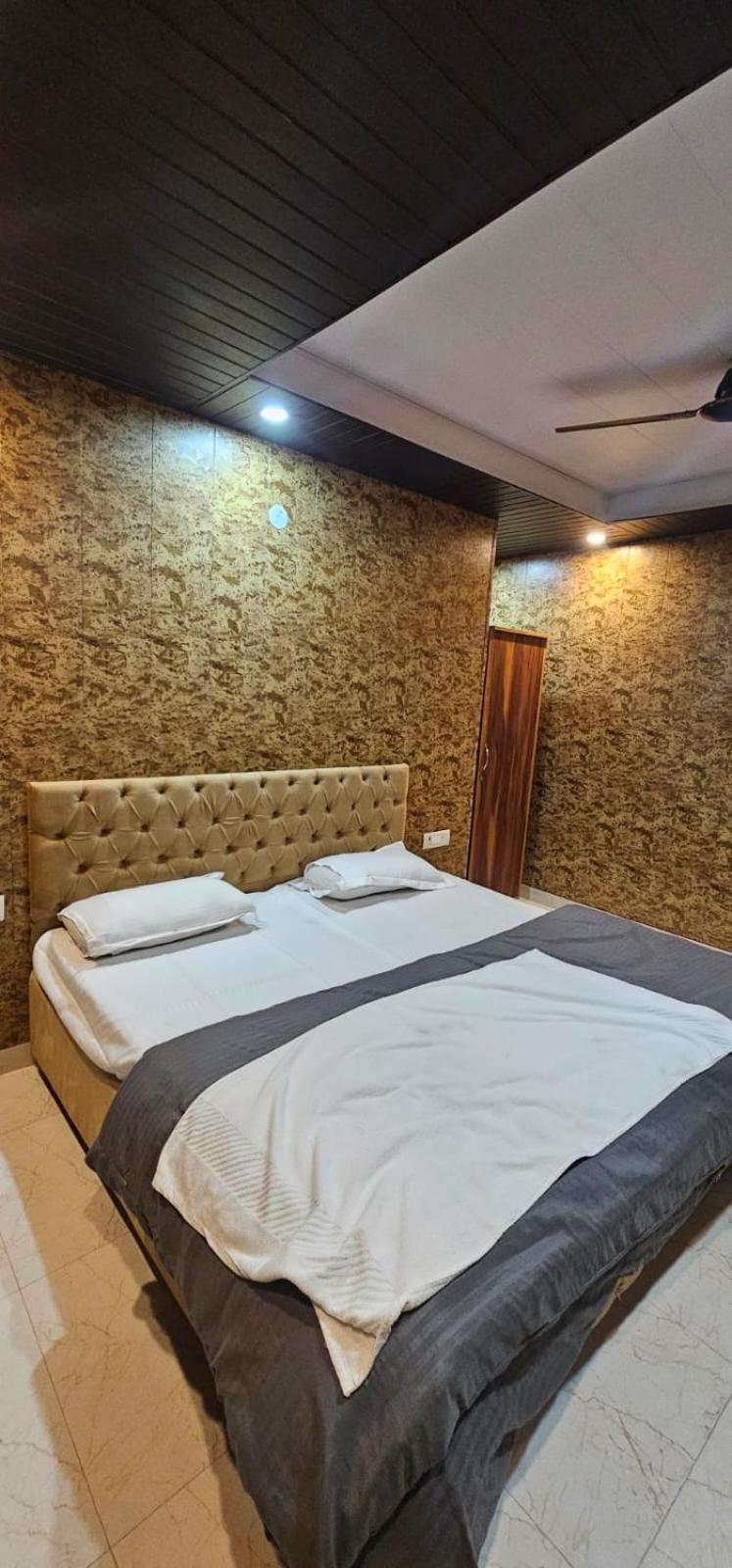 Hotel Mussoorie Gold Mary Экстерьер фото