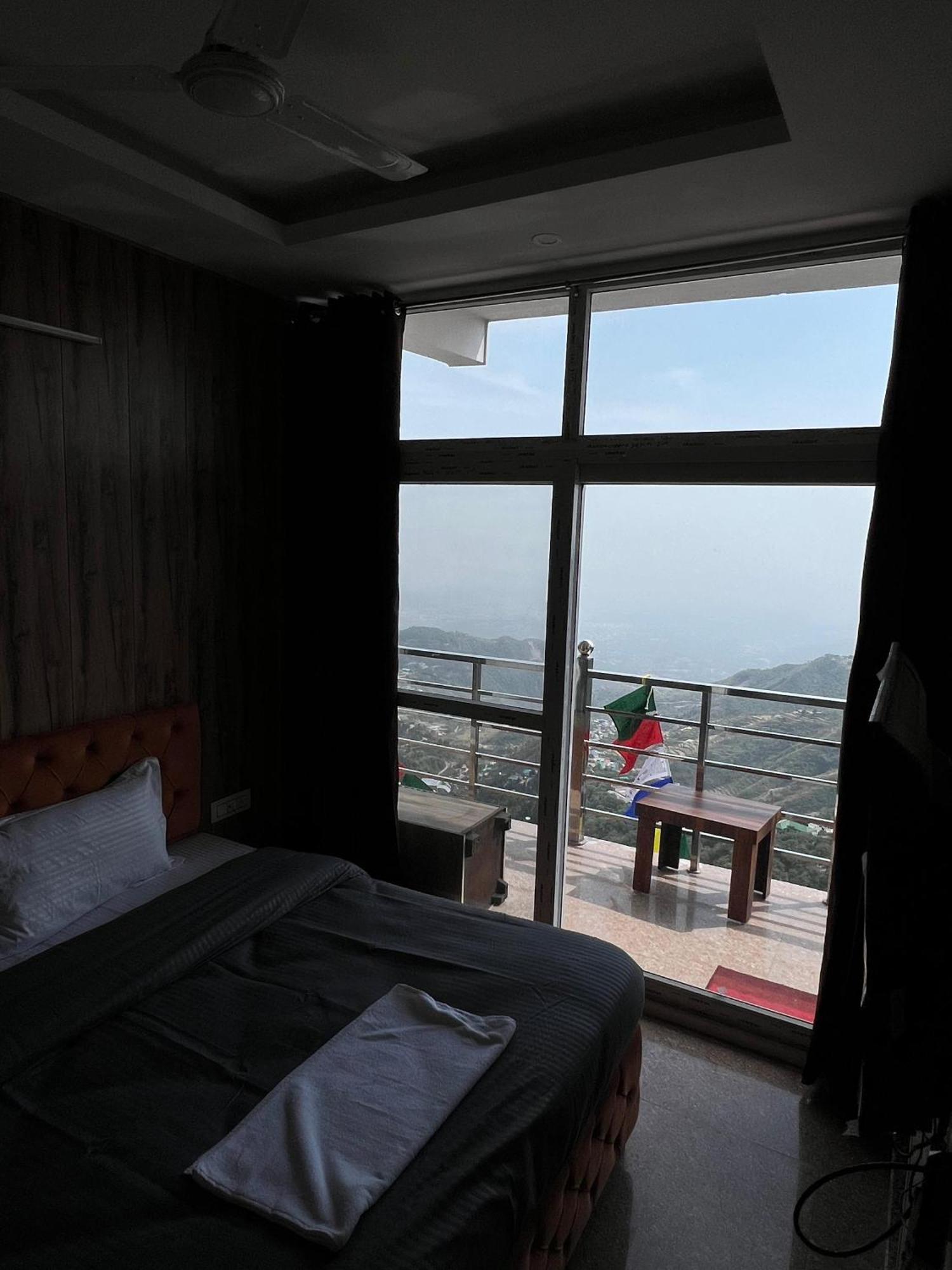 Hotel Mussoorie Gold Mary Экстерьер фото